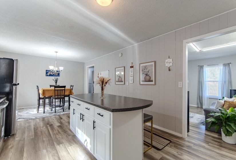 10 HARDY RD, Adamsville, Tennessee 38310-9999, 3 Bedrooms Bedrooms, 8 Rooms Rooms,2 BathroomsBathrooms,Residential,For Sale,HARDY,10204771