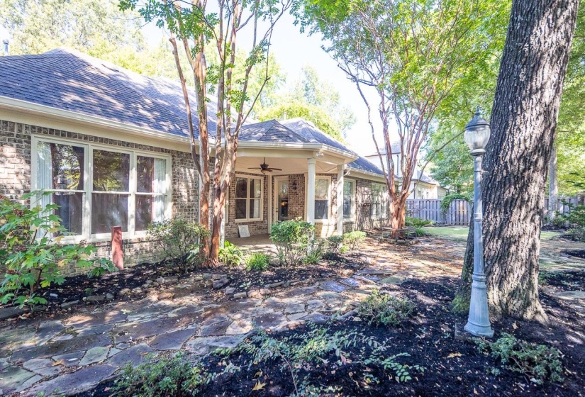 190 IVY BROOK LN, Collierville, Tennessee 38017, 4 Bedrooms Bedrooms, 10 Rooms Rooms,3.1 BathroomsBathrooms,Residential,For Sale,IVY BROOK,10204891