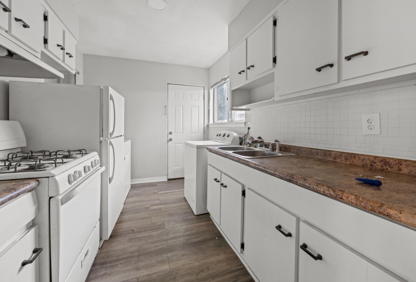 105 BELVEDERE BLVD, Memphis, Tennessee 38104, 2 Bedrooms Bedrooms, 4 Rooms Rooms,1 BathroomBathrooms,Residential,For Sale,BELVEDERE,10204893