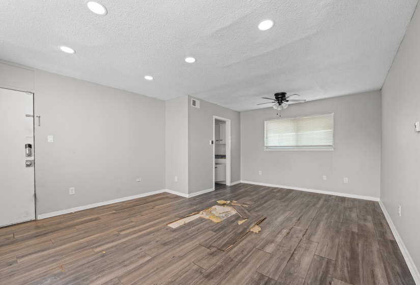 105 BELVEDERE BLVD, Memphis, Tennessee 38104, 2 Bedrooms Bedrooms, 4 Rooms Rooms,1 BathroomBathrooms,Residential,For Sale,BELVEDERE,10204893