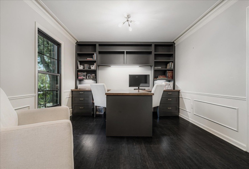 5429 WALNUT GROVE RD, Memphis, Tennessee 38120, 5 Bedrooms Bedrooms, 10 Rooms Rooms,3.1 BathroomsBathrooms,Residential,For Sale,WALNUT GROVE,10205039