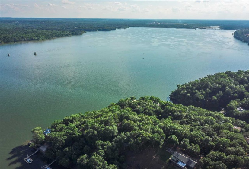 2 POINT GRAND DR, Savannah, Tennessee 38372, ,Land,For Sale,POINT GRAND,10205088