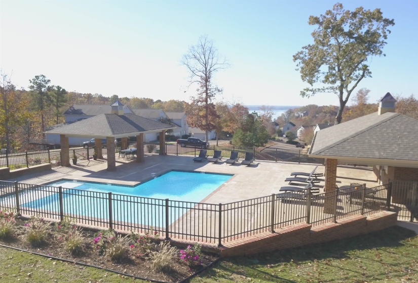 2 POINT GRAND DR, Savannah, Tennessee 38372, ,Land,For Sale,POINT GRAND,10205088