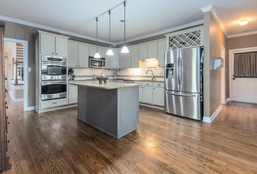 1842 SWYNFORD LN, Collierville, Tennessee 38017, 4 Bedrooms Bedrooms, 9 Rooms Rooms,3.1 BathroomsBathrooms,Residential,For Sale,SWYNFORD,10205211