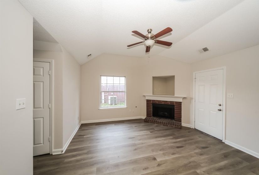 5971 WAGON HILL RD, Millington, Tennessee 38053, 3 Bedrooms Bedrooms, 6 Rooms Rooms,2 BathroomsBathrooms,Rental Properties,For Sale,WAGON HILL,10205268