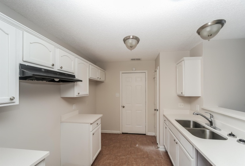 5971 WAGON HILL RD, Millington, Tennessee 38053, 3 Bedrooms Bedrooms, 6 Rooms Rooms,2 BathroomsBathrooms,Rental Properties,For Sale,WAGON HILL,10205268