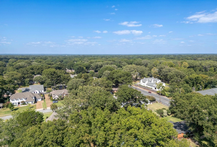 4948 FAIRFIELD CIR, Memphis, Tennessee 38117, 3 Bedrooms Bedrooms, 6 Rooms Rooms,2 BathroomsBathrooms,Residential,For Sale,FAIRFIELD,10205309
