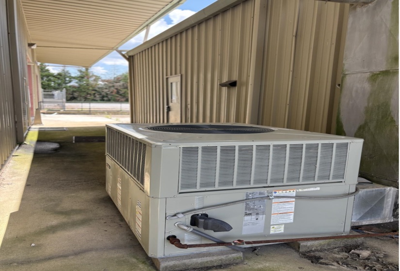 Exterior view of a cooling unit