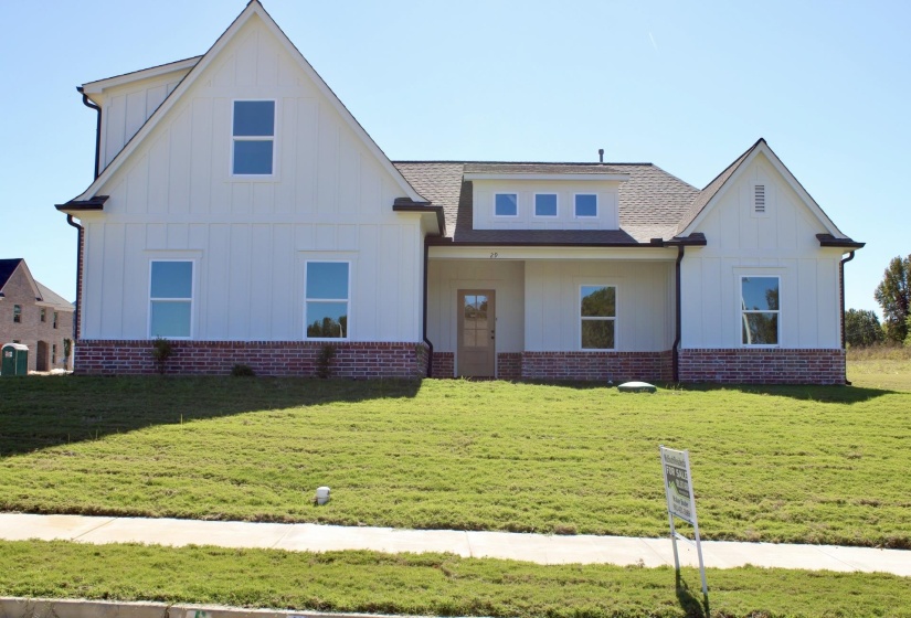 29 MERINO DR, Atoka, Tennessee 38004, 5 Bedrooms Bedrooms, 9 Rooms Rooms,3 BathroomsBathrooms,Residential,For Sale,MERINO,10205430