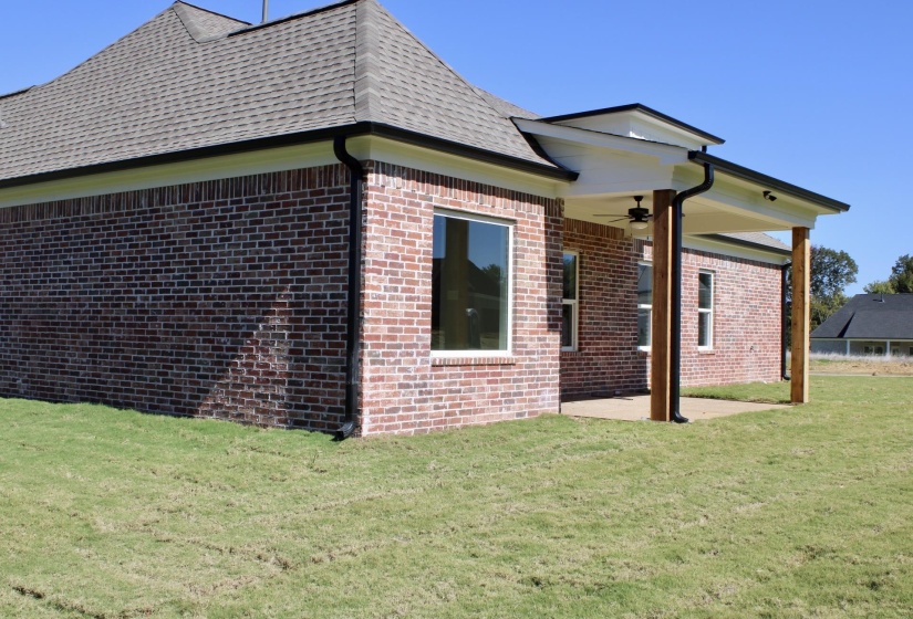 29 MERINO DR, Atoka, Tennessee 38004, 5 Bedrooms Bedrooms, 9 Rooms Rooms,3 BathroomsBathrooms,Residential,For Sale,MERINO,10205430