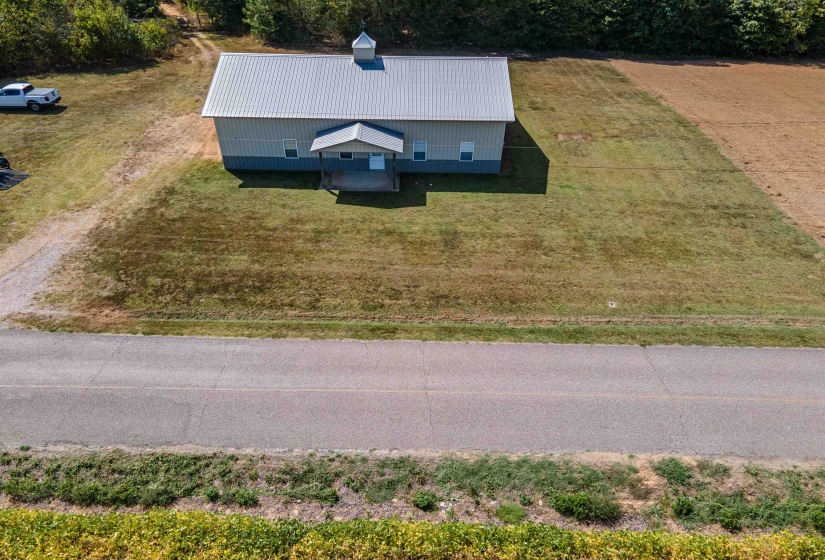 Aerial view of property and surrounding area