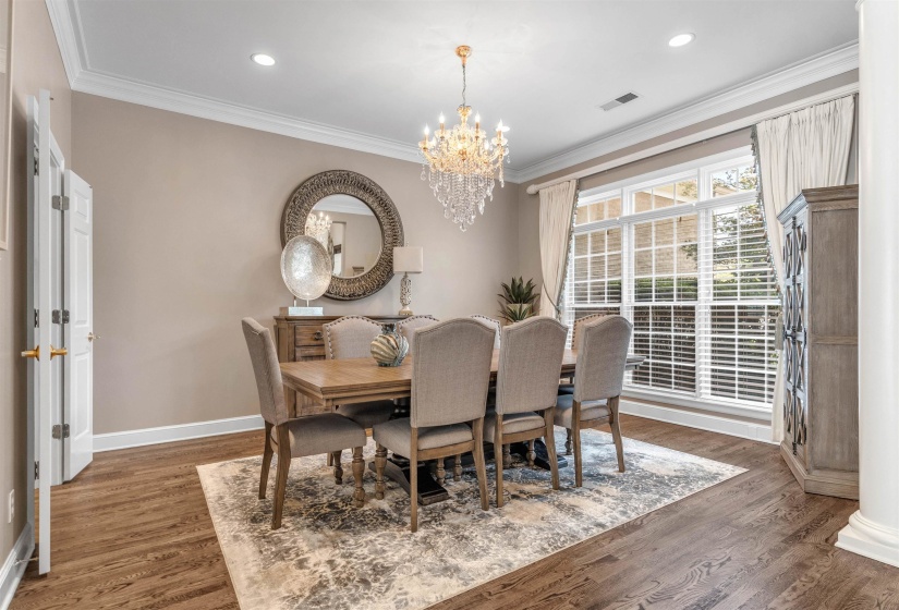3279 DUKE CIR, Germantown, Tennessee 38139, 5 Bedroom Bedrooms, 9 Room Rooms,3.1 BathroomBathrooms,Residential,For Sale,DUKE,0,10205640