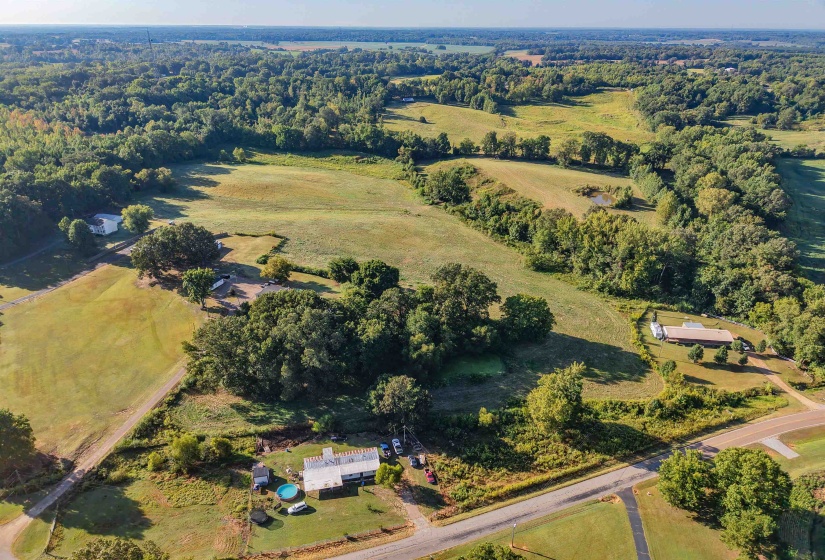 Aerial view of property and surrounding area