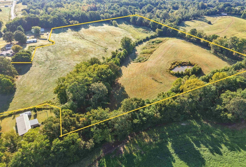 Aerial view of property's location with property parcel outlined