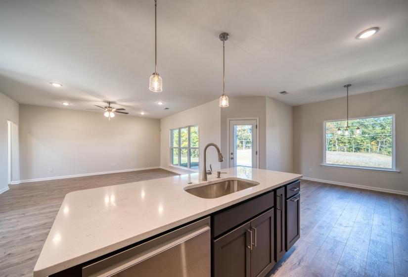 60 DRYSDALE CV, Atoka, Tennessee 38004, 4 Bedroom Bedrooms, 9 Room Rooms,3 BathroomBathrooms,Residential,For Sale,DRYSDALE,0,10205746