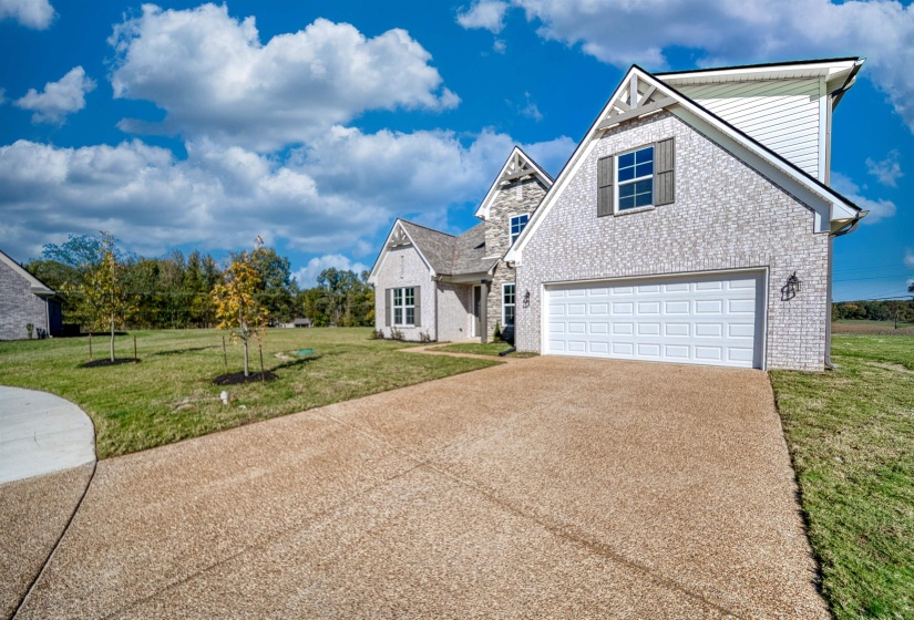 60 DRYSDALE CV, Atoka, Tennessee 38004, 4 Bedroom Bedrooms, 9 Room Rooms,3 BathroomBathrooms,Residential,For Sale,DRYSDALE,0,10205746