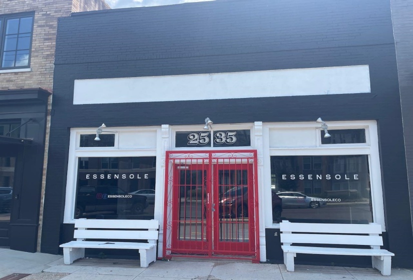 2535 BROAD AVE, Memphis, Tennessee 38112, ,Commercial/industrial,For Sale,BROAD,10205815