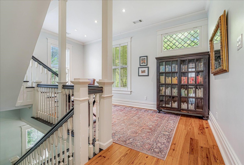 1763 GLENWOOD PL, Memphis, Tennessee 38104, 4 Bedroom Bedrooms, 8 Room Rooms,4 BathroomBathrooms,Residential,For Sale,GLENWOOD,0,10205915