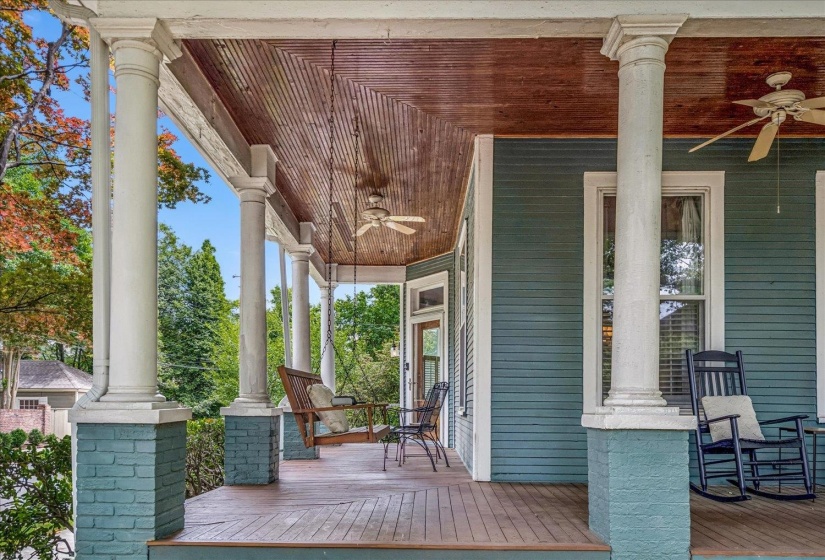 1763 GLENWOOD PL, Memphis, Tennessee 38104, 4 Bedroom Bedrooms, 8 Room Rooms,4 BathroomBathrooms,Residential,For Sale,GLENWOOD,0,10205915