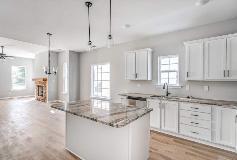 50 UMBLE ST, Oakland, Tennessee 38060, 4 Bedrooms Bedrooms, 7 Rooms Rooms,2.1 BathroomsBathrooms,Residential,For Sale,UMBLE,10205941