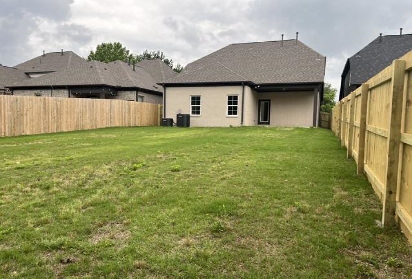 50 UMBLE ST, Oakland, Tennessee 38060, 4 Bedrooms Bedrooms, 7 Rooms Rooms,2.1 BathroomsBathrooms,Residential,For Sale,UMBLE,10205941