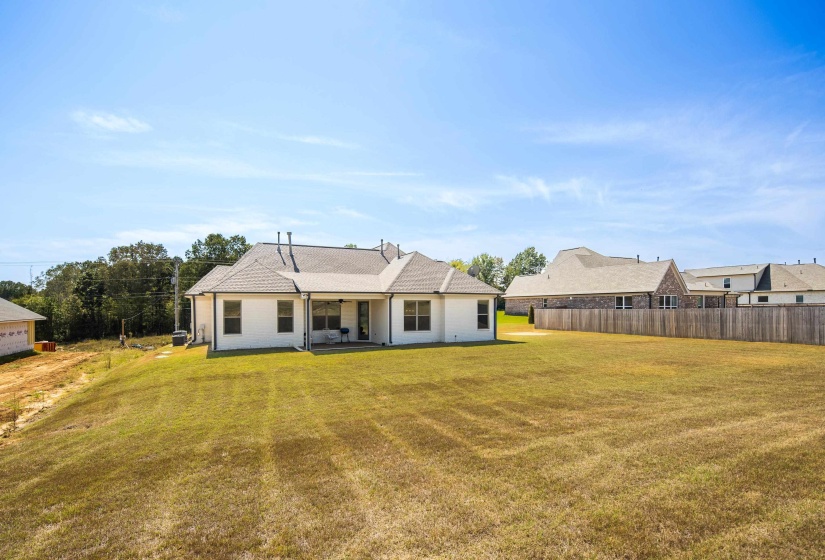 132 FARLEY RD, Byhalia, Mississippi 38611, 3 Bedrooms Bedrooms, 7 Rooms Rooms,2 BathroomsBathrooms,Residential,For Sale,FARLEY,10206055