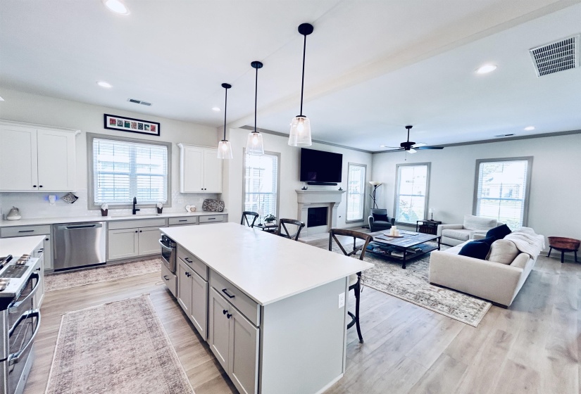 240 FREEDOM LN, Rossville, Tennessee 38066, 4 Bedrooms Bedrooms, 6 Rooms Rooms,3.1 BathroomsBathrooms,Residential,For Sale,FREEDOM,10206062