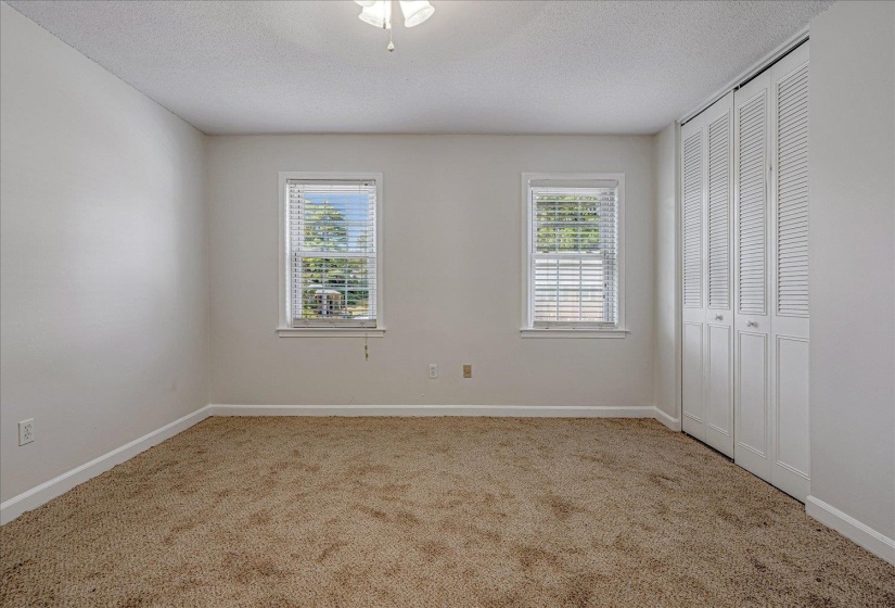5696 QUINCE RD, Memphis, Tennessee 38119, 2 Bedroom Bedrooms, 4 Room Rooms,1.1 BathroomBathrooms,Residential,For Sale,QUINCE,0,10206184
