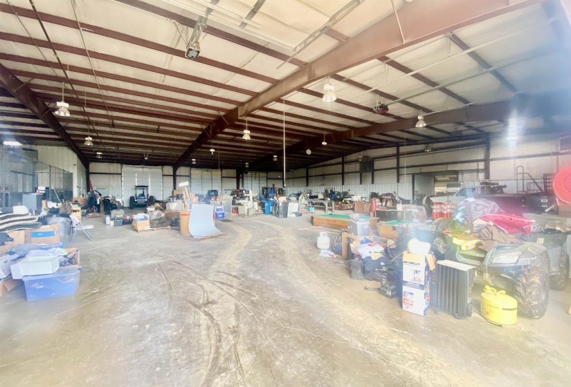 130 MUNICIPAL PLAZA DR, Bolivar, Tennessee 38008, ,Commercial/industrial,For Sale,MUNICIPAL PLAZA,10206236