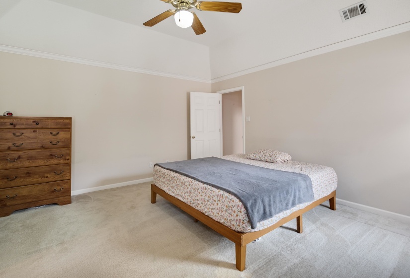 954 WILDBIRD CV, Collierville, Tennessee 38017, 4 Bedroom Bedrooms, 8 Room Rooms,2 BathroomBathrooms,Residential,For Sale,WILDBIRD,0,10206413