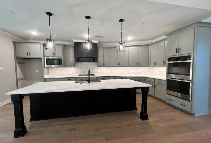 220 DRAKE DR, Piperton, Tennessee 38017, 3 Bedrooms Bedrooms, 7 Rooms Rooms,2 BathroomsBathrooms,Residential,For Sale,DRAKE,10188193