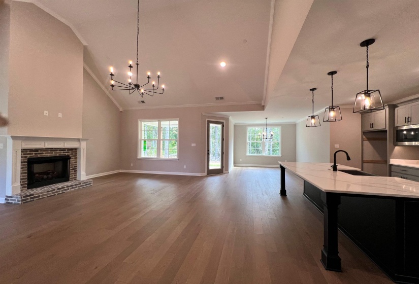 220 DRAKE DR, Piperton, Tennessee 38017, 3 Bedrooms Bedrooms, 7 Rooms Rooms,2 BathroomsBathrooms,Residential,For Sale,DRAKE,10188193