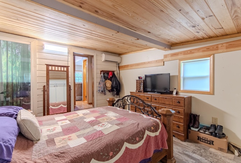 23 OLD FERRY RD, Bath Springs, Tennessee 38311, 3 Bedrooms Bedrooms, 7 Rooms Rooms,2 BathroomsBathrooms,Residential,For Sale,OLD FERRY,10198399