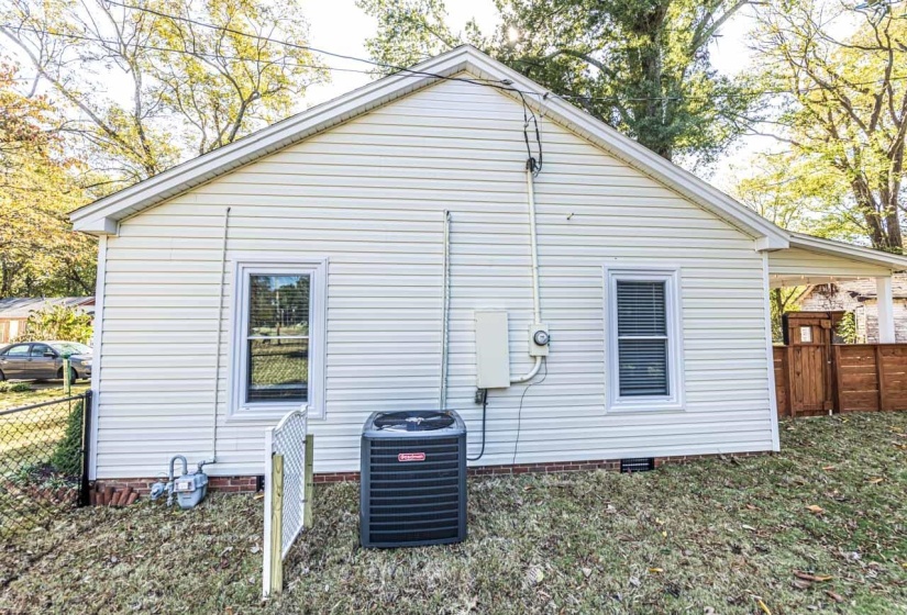 715 MAPLE ST, Covington, Tennessee 38019, 2 Bedroom Bedrooms, 4 Room Rooms,1 BathroomBathrooms,Residential,For Sale,MAPLE,0,10206597