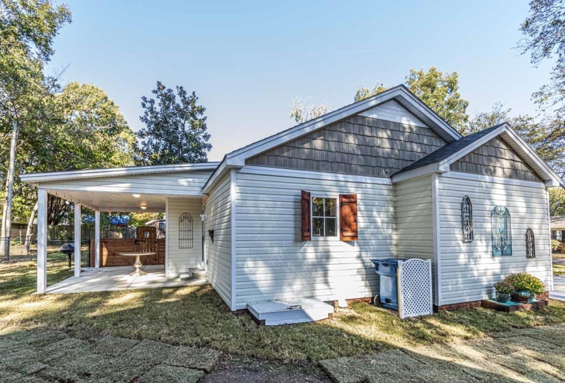715 MAPLE ST, Covington, Tennessee 38019, 2 Bedroom Bedrooms, 4 Room Rooms,1 BathroomBathrooms,Residential,For Sale,MAPLE,0,10206597
