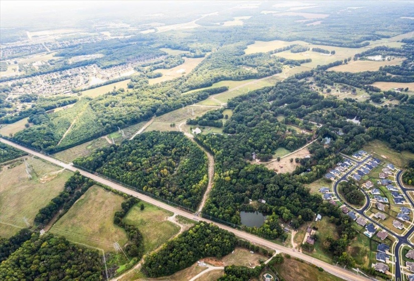 Aerial overview of property's location