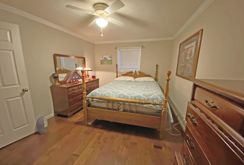 160 CLEMENT DR, Savannah, Tennessee 38372, 3 Bedrooms Bedrooms, 6 Rooms Rooms,1 BathroomBathrooms,Residential,For Sale,CLEMENT,10206660