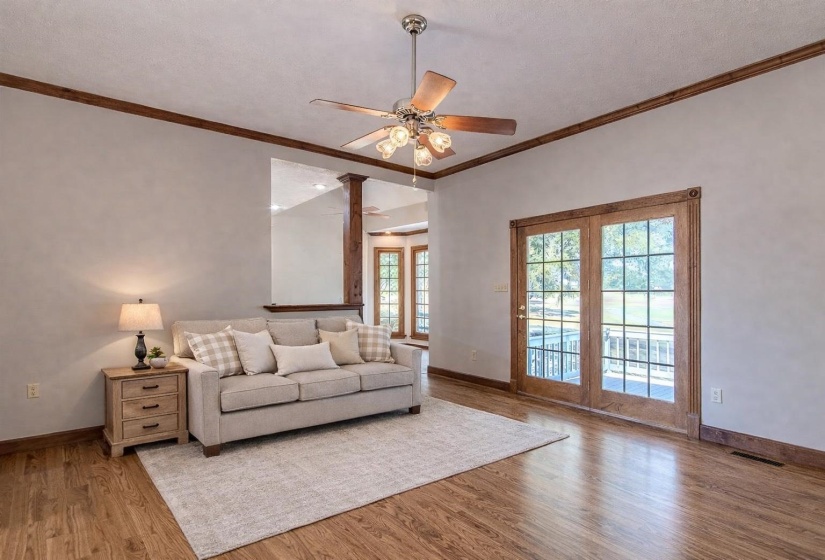 200 GRANDVIEW CIR, Adamsville, Tennessee 38310, 3 Bedrooms Bedrooms, 11 Rooms Rooms,2 BathroomsBathrooms,Residential,For Sale,GRANDVIEW,10206685