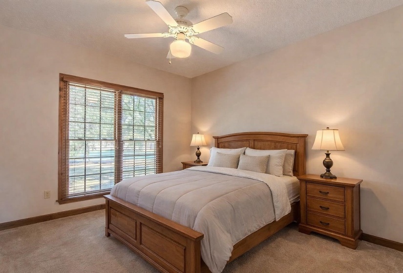 200 GRANDVIEW CIR, Adamsville, Tennessee 38310, 3 Bedrooms Bedrooms, 11 Rooms Rooms,2 BathroomsBathrooms,Residential,For Sale,GRANDVIEW,10206685