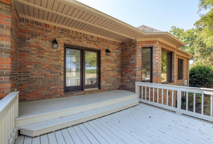 200 GRANDVIEW CIR, Adamsville, Tennessee 38310, 3 Bedrooms Bedrooms, 11 Rooms Rooms,2 BathroomsBathrooms,Residential,For Sale,GRANDVIEW,10206685