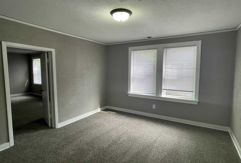 958 BIRCH ST, Memphis, Tennessee 38108, 2 Bedroom Bedrooms, 6 Room Rooms,2 BathroomBathrooms,Residential,For Sale,BIRCH,0,10206798