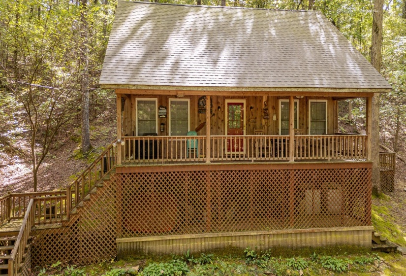 140 HUCKLEBERRY LN, Savannah, Tennessee 38372, 3 Bedroom Bedrooms, 7 Room Rooms,1.1 BathroomBathrooms,Residential,For Sale,HUCKLEBERRY,0,10206941