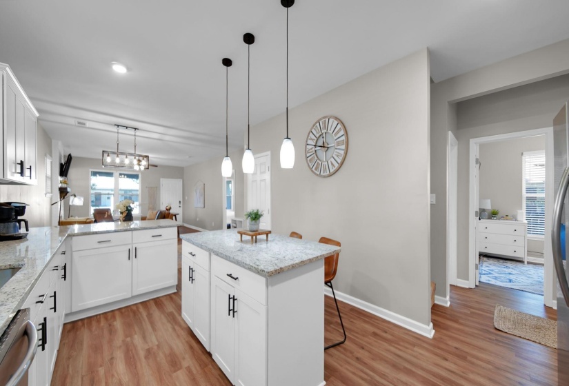 1023 FORREST AVE, Memphis, Tennessee 38105, 4 Bedroom Bedrooms, 7 Room Rooms,2 BathroomBathrooms,Residential,For Sale,FORREST,0,10207007