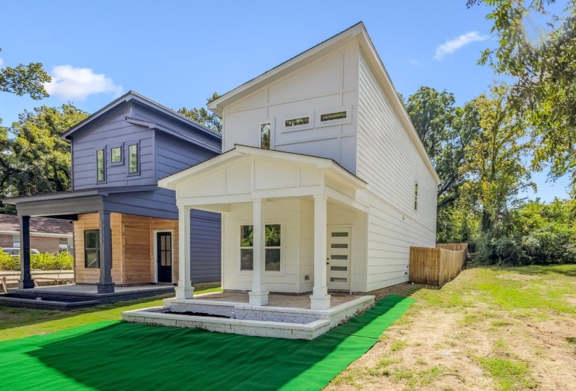 1109 WALKER AVE, Memphis, Tennessee 38106, 3 Bedrooms Bedrooms, 7 Rooms Rooms,2.1 BathroomsBathrooms,Residential,For Sale,WALKER,10207048