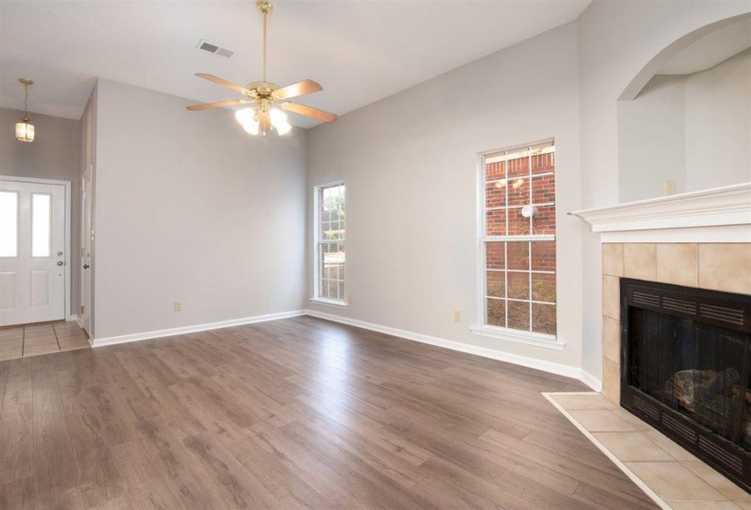 2807 VIRGINIA WOODS PL, Arlington, Tennessee 38002, 3 Bedrooms Bedrooms, 5 Rooms Rooms,2 BathroomsBathrooms,Rental Properties,For Sale,VIRGINIA WOODS,10207060