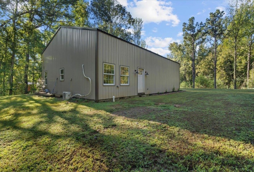 2078 RUSSELL BOND RD, Millington, Tennessee 38053, 1 Bedroom Bedrooms, 3 Rooms Rooms,1 BathroomBathrooms,Residential,For Sale,RUSSELL BOND,10207064