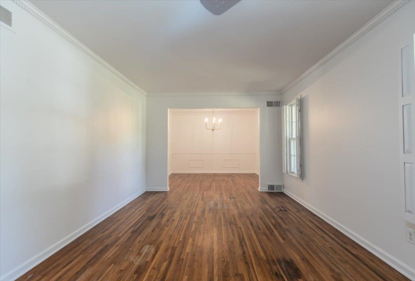2354 GLENCLIFF ST, Memphis, Tennessee 38119, 3 Bedrooms Bedrooms, 8 Rooms Rooms,2 BathroomsBathrooms,Residential,For Sale,GLENCLIFF,10207066