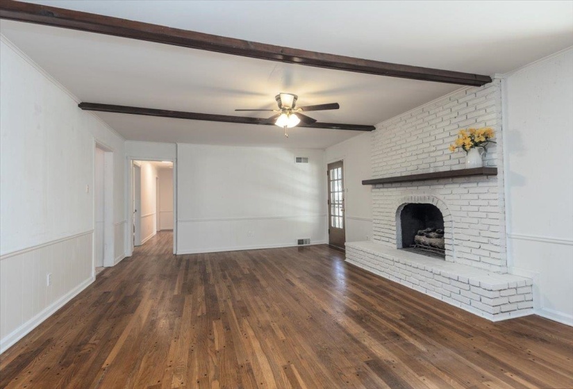 2354 GLENCLIFF ST, Memphis, Tennessee 38119, 3 Bedrooms Bedrooms, 8 Rooms Rooms,2 BathroomsBathrooms,Residential,For Sale,GLENCLIFF,10207066