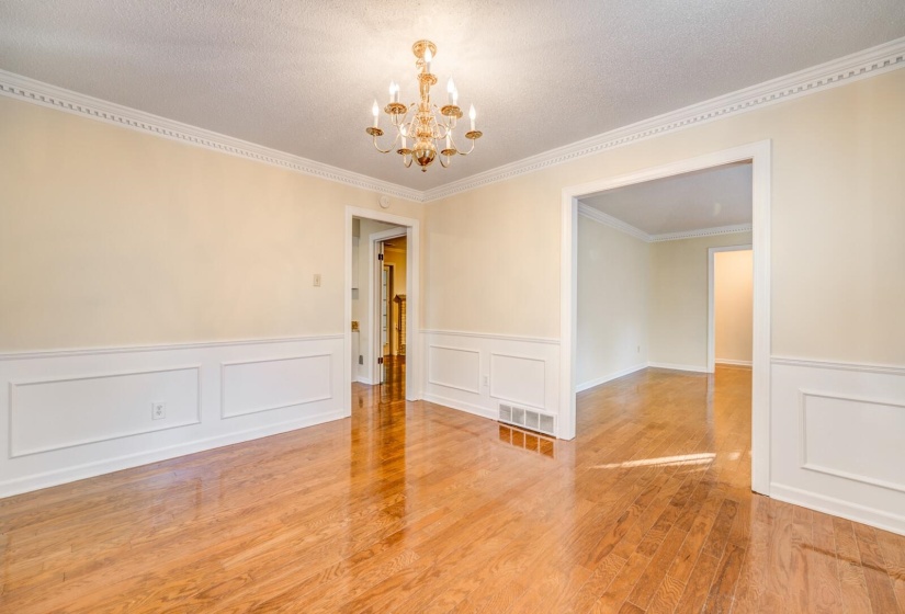 2584 CEDAR RIDGE DR, Germantown, Tennessee 38138, 4 Bedrooms Bedrooms, 9 Rooms Rooms,2.1 BathroomsBathrooms,Residential,For Sale,CEDAR RIDGE,10207068