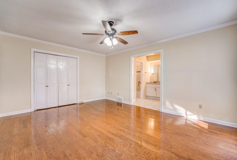2584 CEDAR RIDGE DR, Germantown, Tennessee 38138, 4 Bedrooms Bedrooms, 9 Rooms Rooms,2.1 BathroomsBathrooms,Residential,For Sale,CEDAR RIDGE,10207068